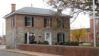 [photo, Old Jail Museum and Tourist Information Center, 41625 Courthouse Drive, Leonardtown, Maryland]