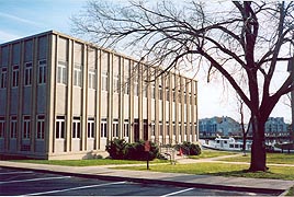 [photo, Dorchester County Office Building, 501 Court Lane, Cambridge, Maryland]