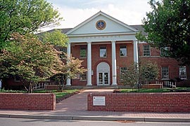 [photo, St. Mary's County Courthouse, 41605 Courthouse Drive, Leonardtown, Maryland]