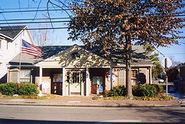 [photo, Town Hall, 109 South Talbot St., Michaels, Maryland]